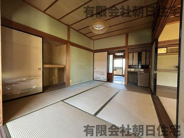 【和室】 | 邑生町中古戸建 | 和室があれば、来客や子供用のスペースとして活躍します