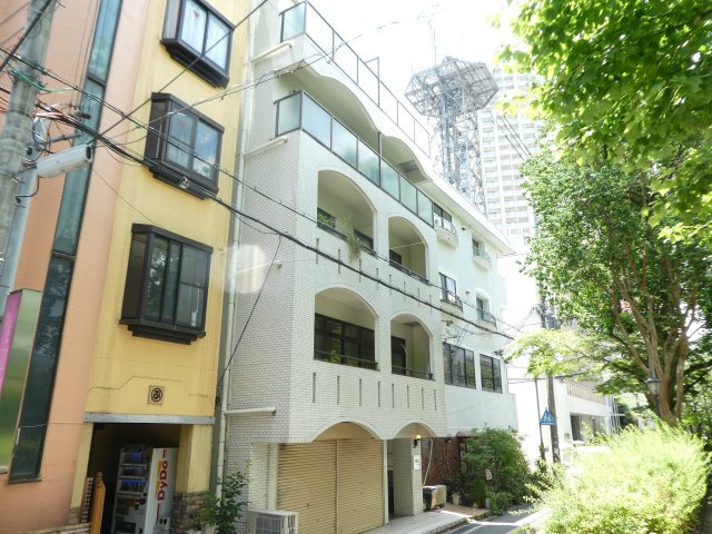 メゾン宝塚南口の外観