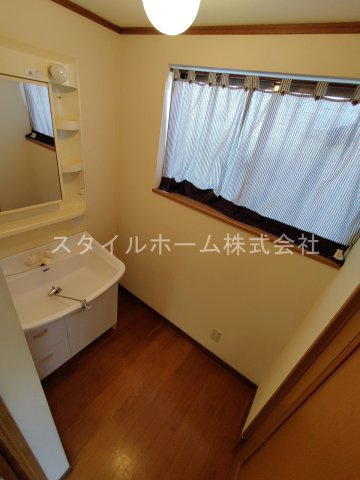 八町通貸家の洗面所