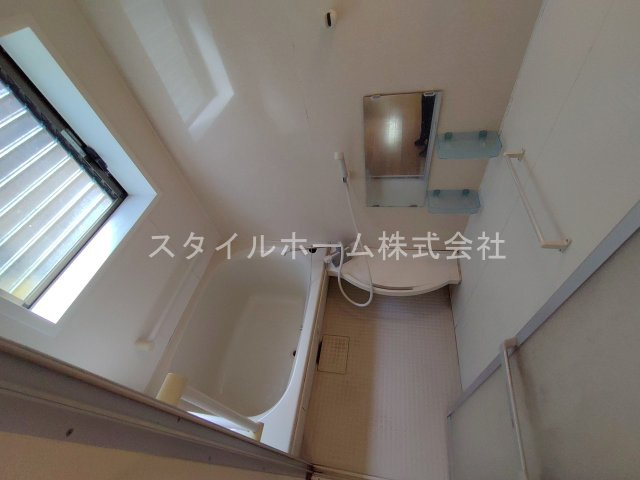 八町通貸家の浴室