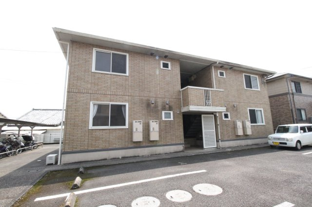 フローラルビレッジⅠ番館の外観