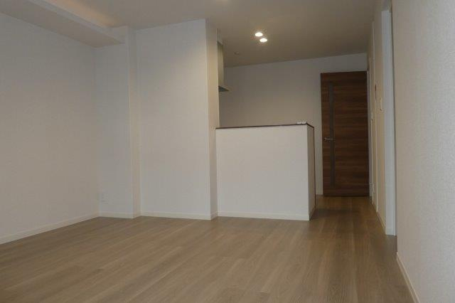 ディマーネⅡの居間・リビング