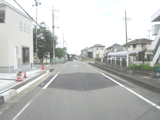 【前面道路含む現地写真】 | 北本市宮内　新築住宅