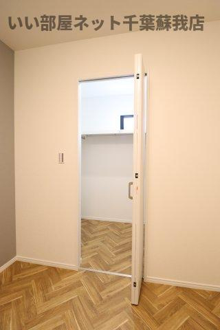 クレセントパーク末広 の収納|こまごまとしたものを収納できそうですね