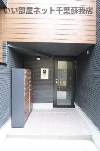 クレセントパーク末広 のエントランス|安心オートロック付き！
