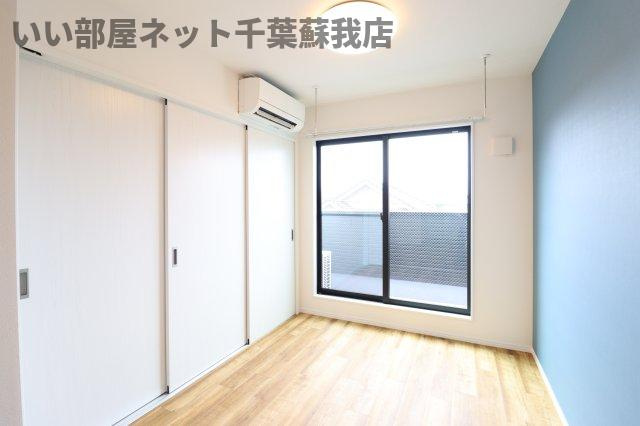 クレセントパーク末広 の洋室|きれいな洋室です