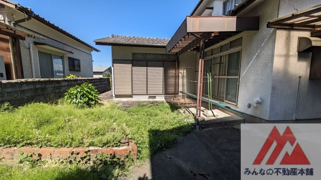 久留米市山川町の中古一戸建の庭