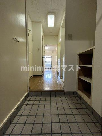 メゾンドフェンテの玄関