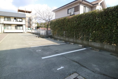 【駐車場】 | ジュネス・マノアールⅠ | ☆明石市　ジュネス・マノワールⅠ☆