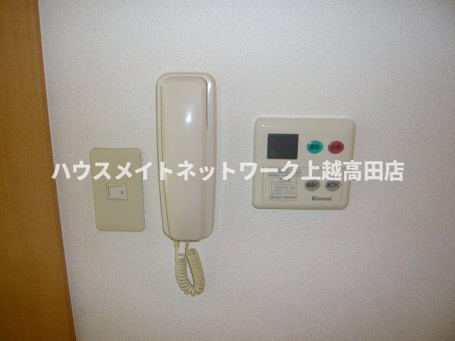 ＳＴＵＤＩＯ・ＦＬＡＴのセキュリティ|インターホン（参考同型103号室室内写真）