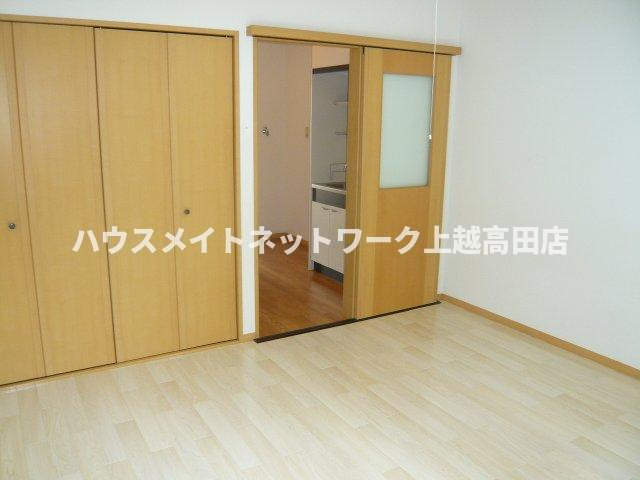 ＳＴＵＤＩＯ・ＦＬＡＴの洋室|洋室8.0帖（参考同型103号室室内写真）