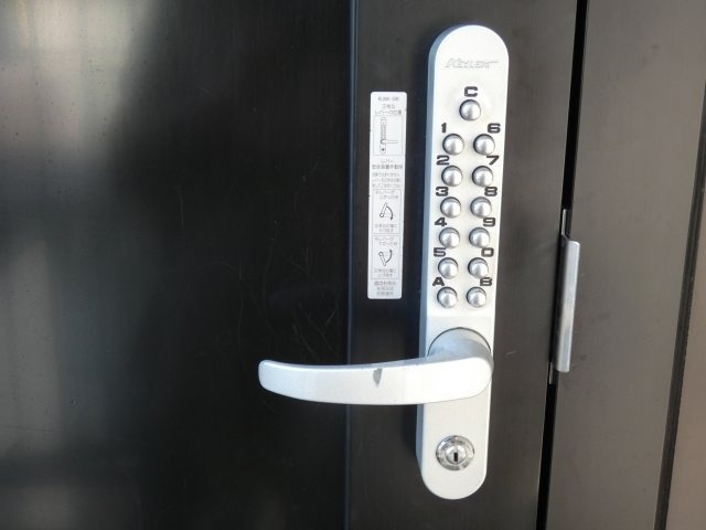 滝山ビル のセキュリティ|オートロックです。
