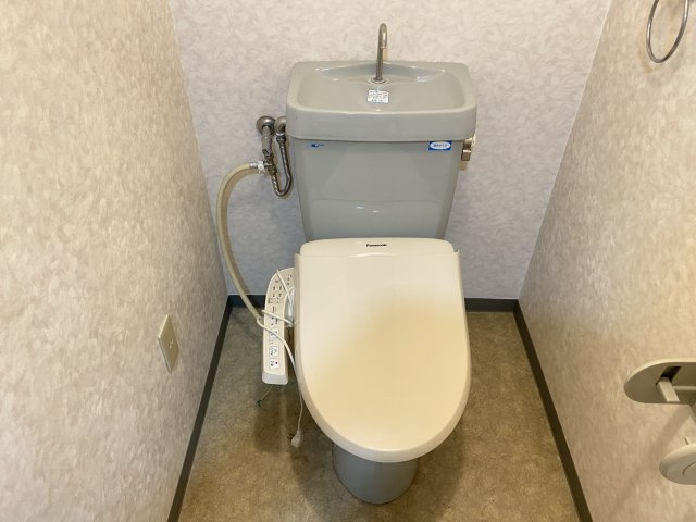 滝山ビル のトイレ