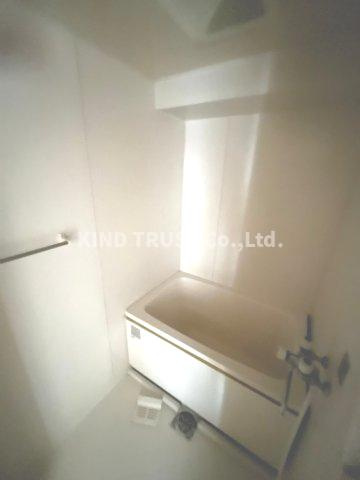 松下善ビルの浴室|コンパクトで使いやすいお風呂です