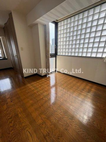 松下善ビルの居間・リビング|居間です