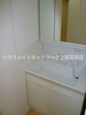 オレンジヒルズＪ１の洗面所|シャワー洗面