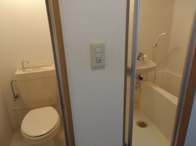 ユニバーシティ丸光Ⅱの内装