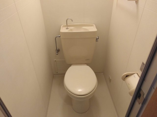 ユニバーシティ丸光Ⅱのトイレ