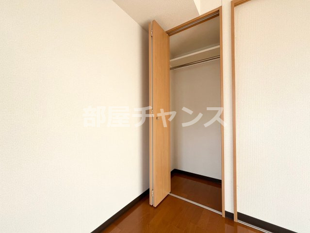 アーバンフラッツ伏見の収納