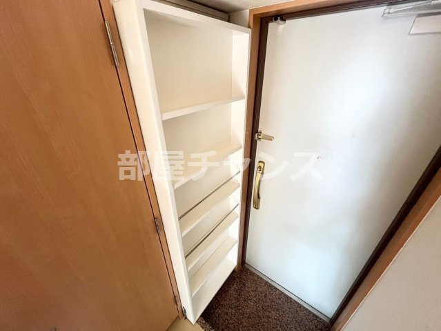 アーバンフラッツ伏見の収納