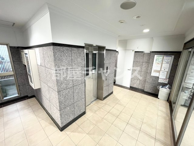 La Douceur伏見のロビー