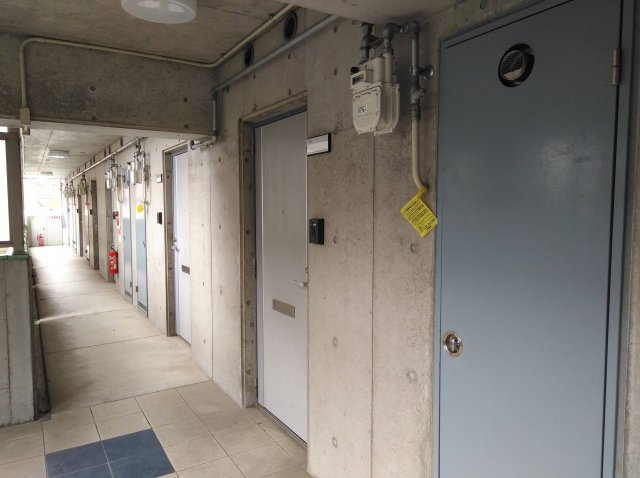 フルールロードのロビー