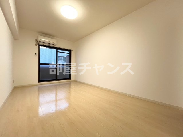 エクセルシオール栄の居間・リビング