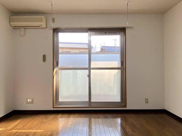 Polyphonyの洋室