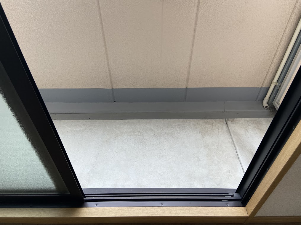 アートプラザ京田辺のバルコニー