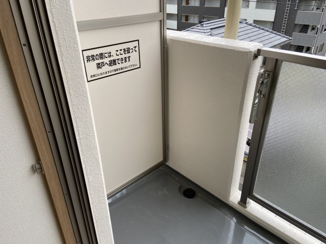 アートプラザ京田辺３のバルコニー