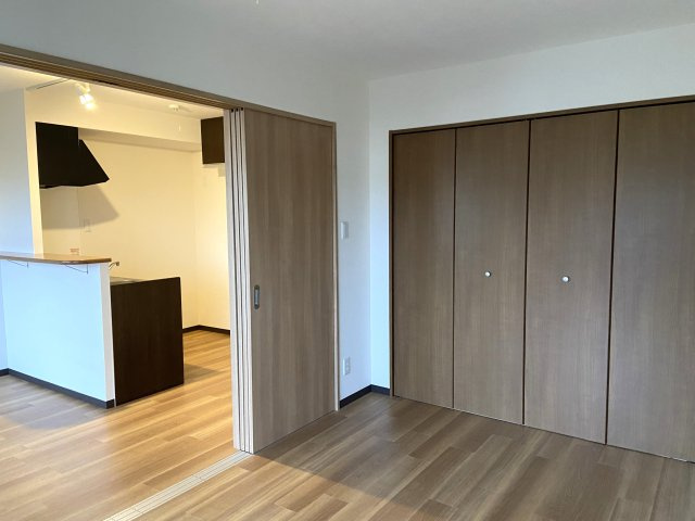 ウイングコートの寝室