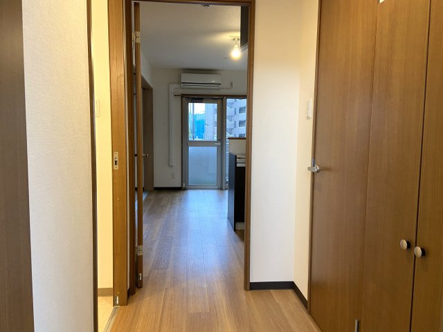 ウイングコートの内装