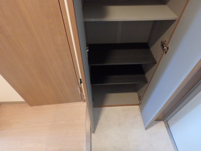 ウイングコートの収納