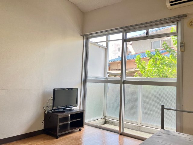 ヴィラ興戸の居間・リビング