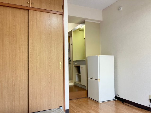 ヴィラ興戸の洋室