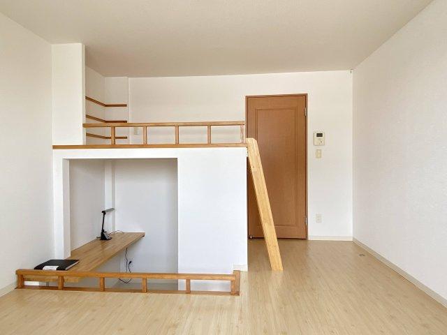 サザンルネス三山木の内装