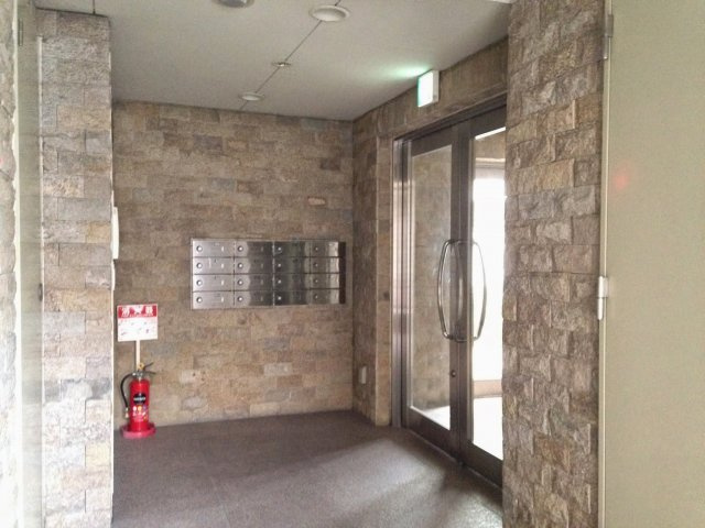 グランディール２２のロビー