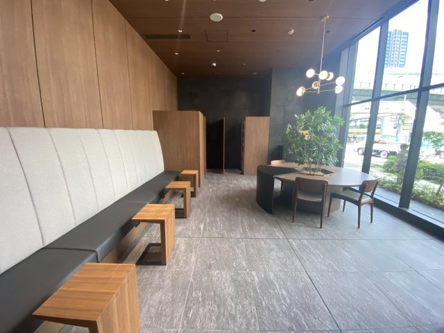 ルフォンプログレ堺筋本町タワーレジデンスのロビー