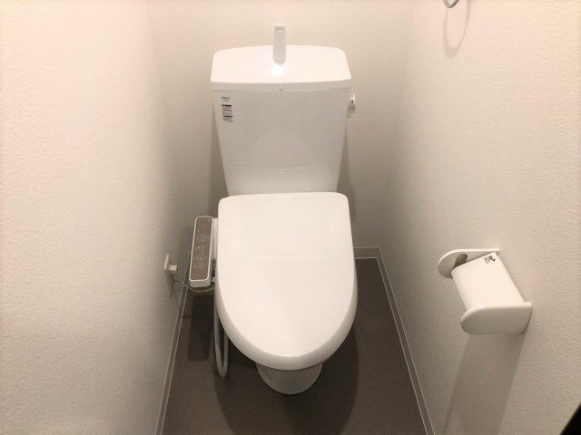 【トイレ】 | シエーナ川口元郷