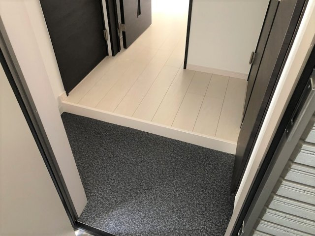 【玄関】 | シエーナ川口元郷