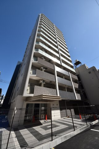 エスリード難波ザ・ファーストの外観|落ち着いた雰囲気の外観です