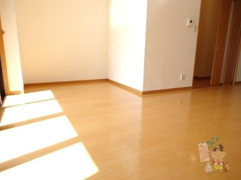 コート・ラベンダー北長瀬の居間・リビング|リビング