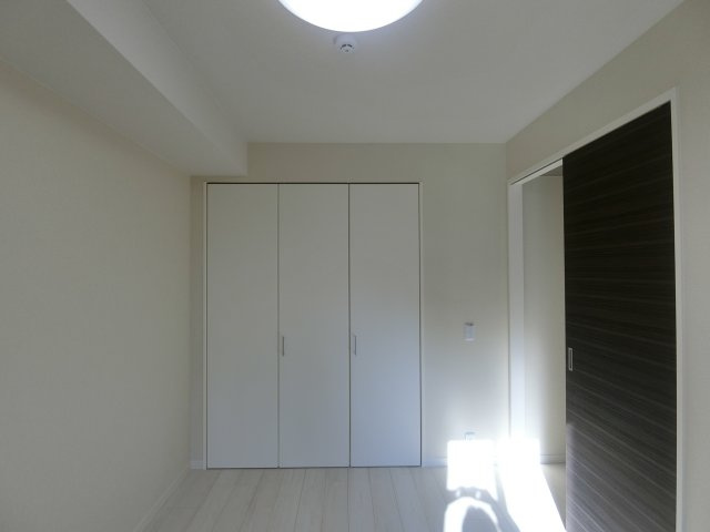 シャーメゾンエグゼクティブ東福原の洋室