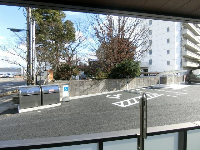 シャーメゾンエグゼクティブ東福原の展望