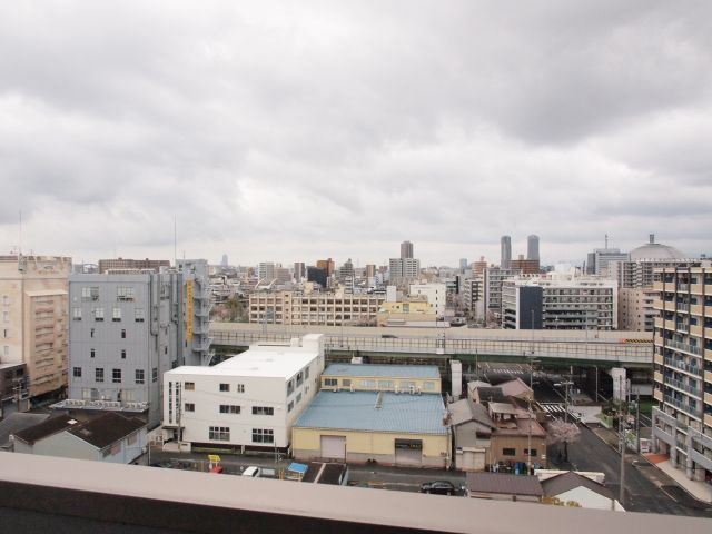 プレアデス難波西の展望