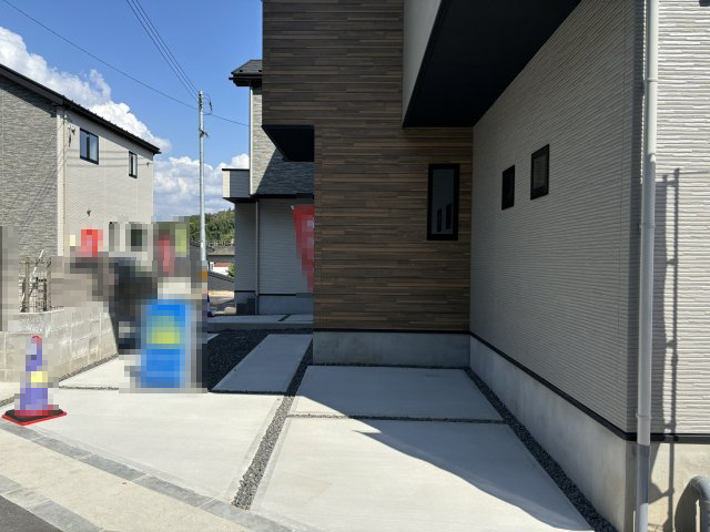 新築戸建　伴中央4丁目（3号棟/4号棟）の駐車場