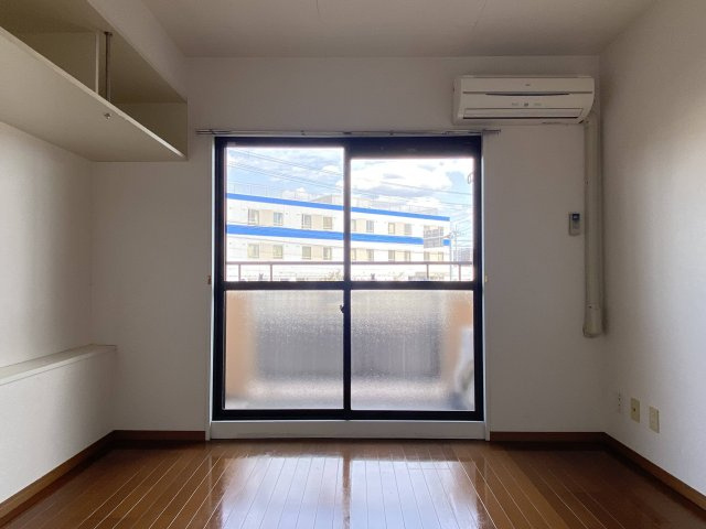 K's Common Garden同志社前の洋室