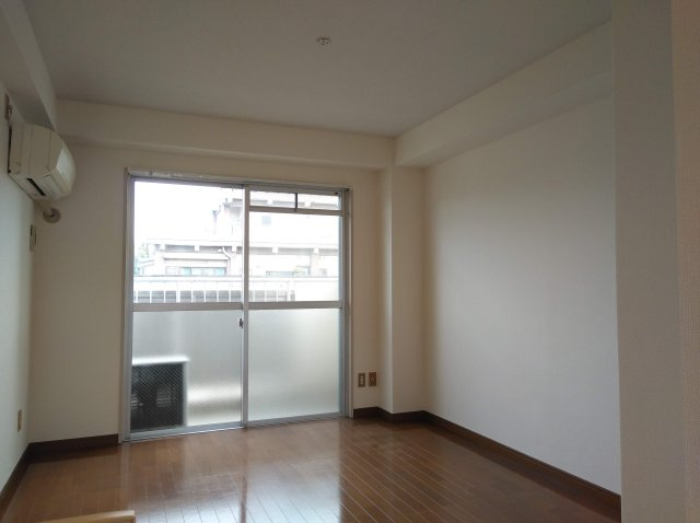 ビレッタ七瀬川の居間・リビング