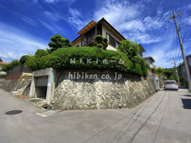 箕面市粟生間谷西７丁目　土地