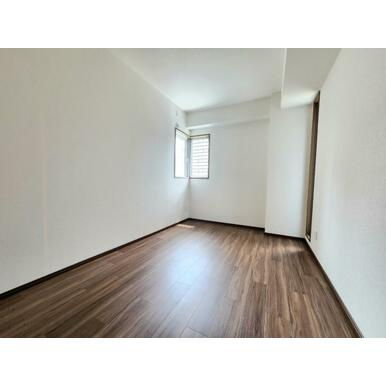 【洋室】 | シーガルパレス松野通